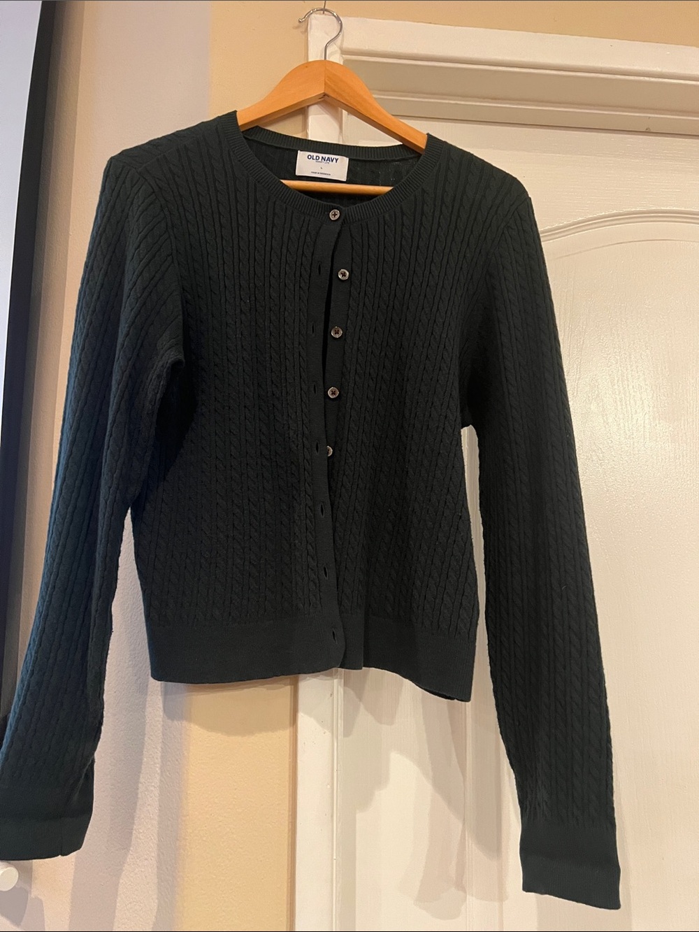 Old Navy Women's Dark Green Cable Knit Button-Front Cardigan